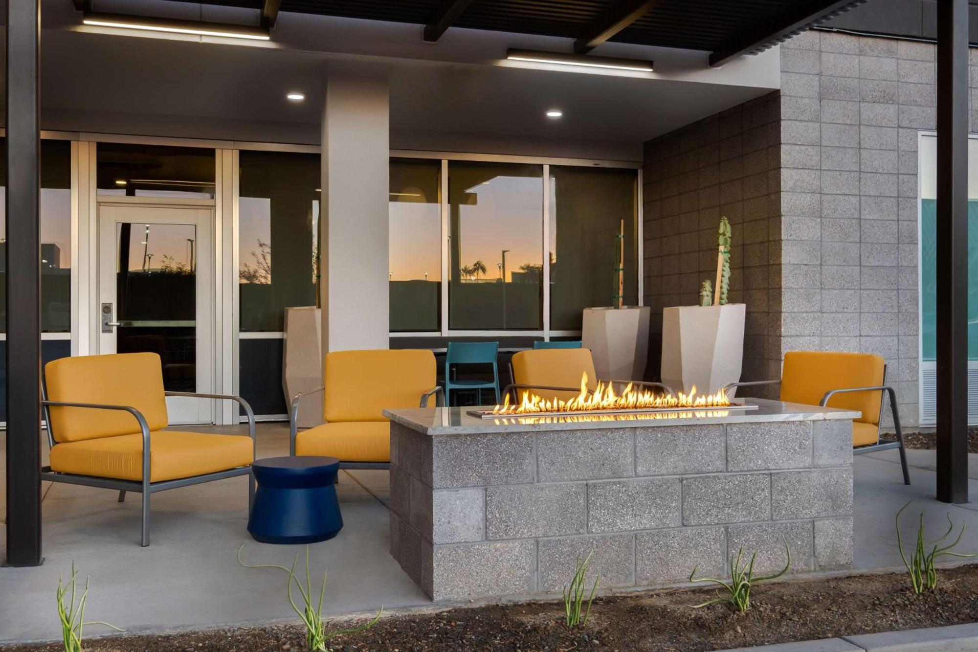 Tru By Hilton Phoenix Midtown Exteriér fotografie